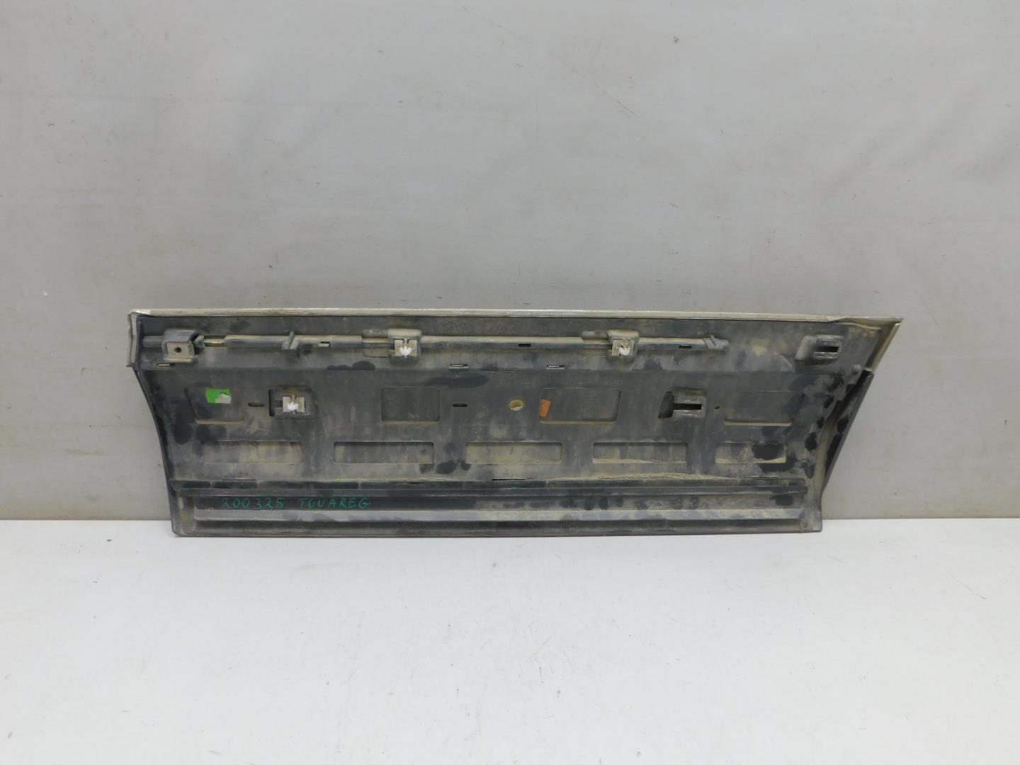 Накладка двери задней правой