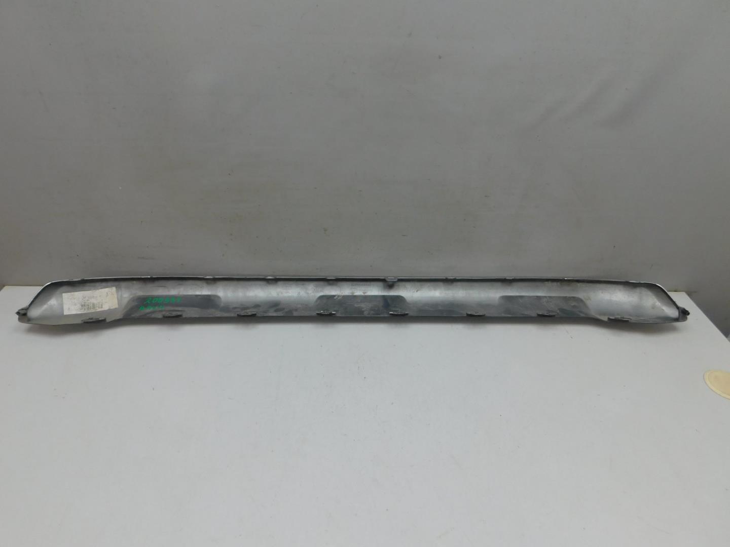 Накладка переднего бампера