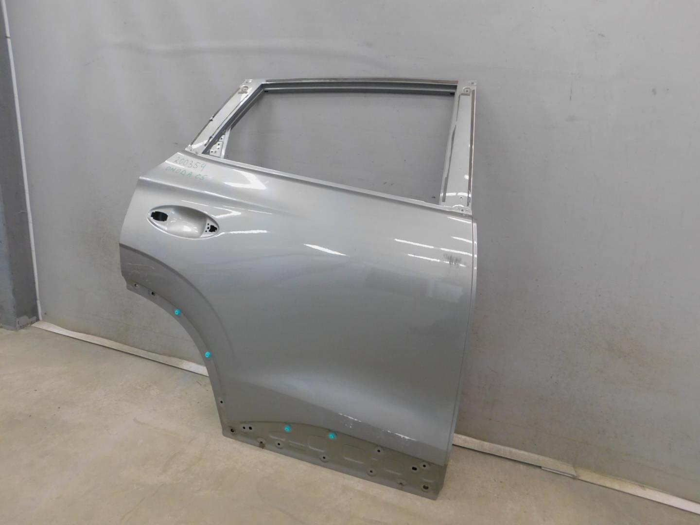 Дверь задняя правая