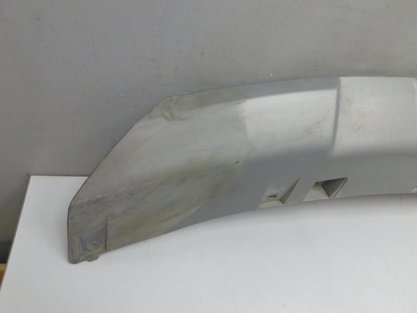 Накладка переднего бампера