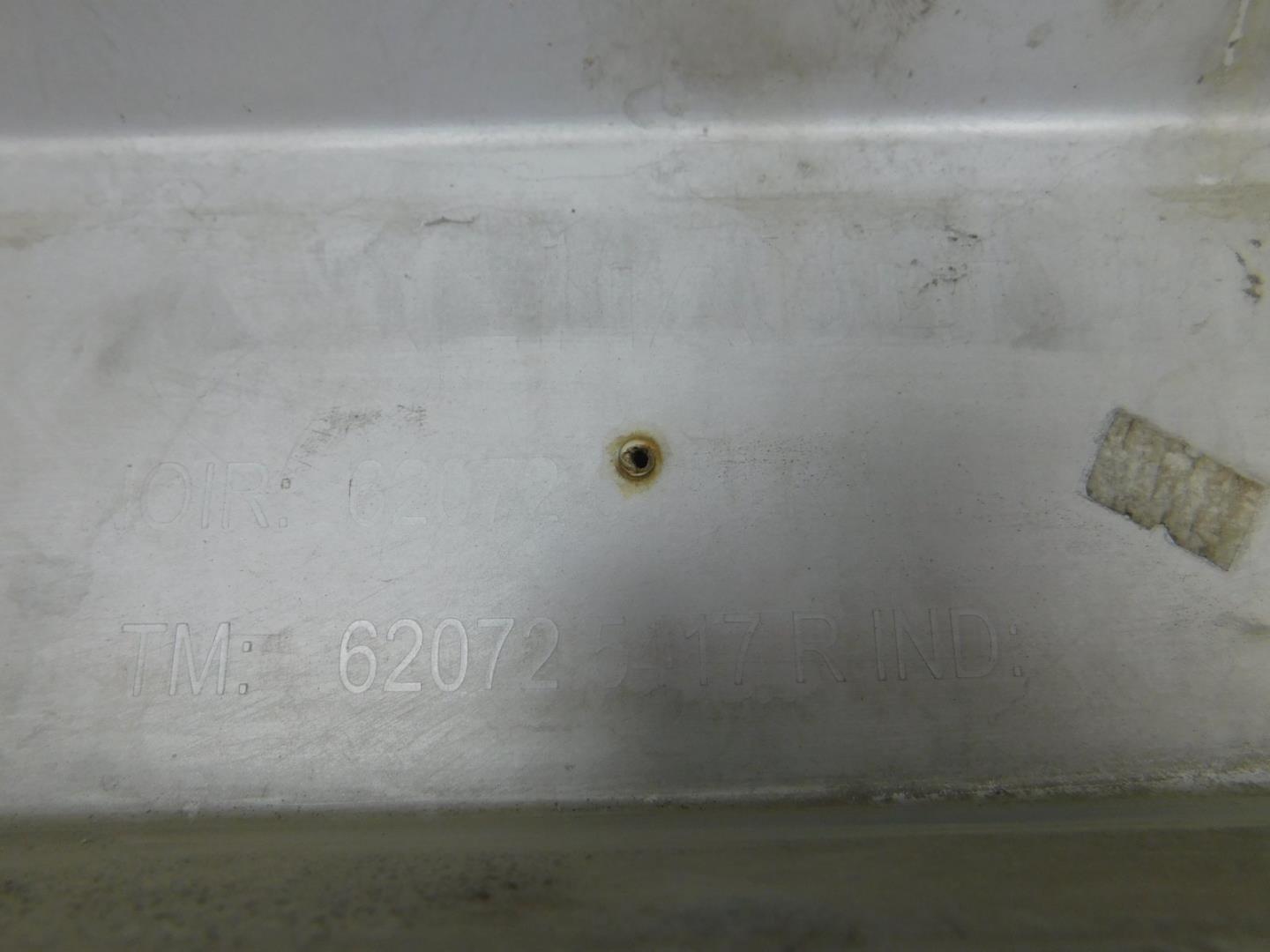 Накладка переднего бампера