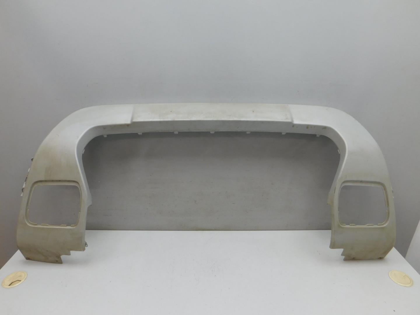 Накладка переднего бампера