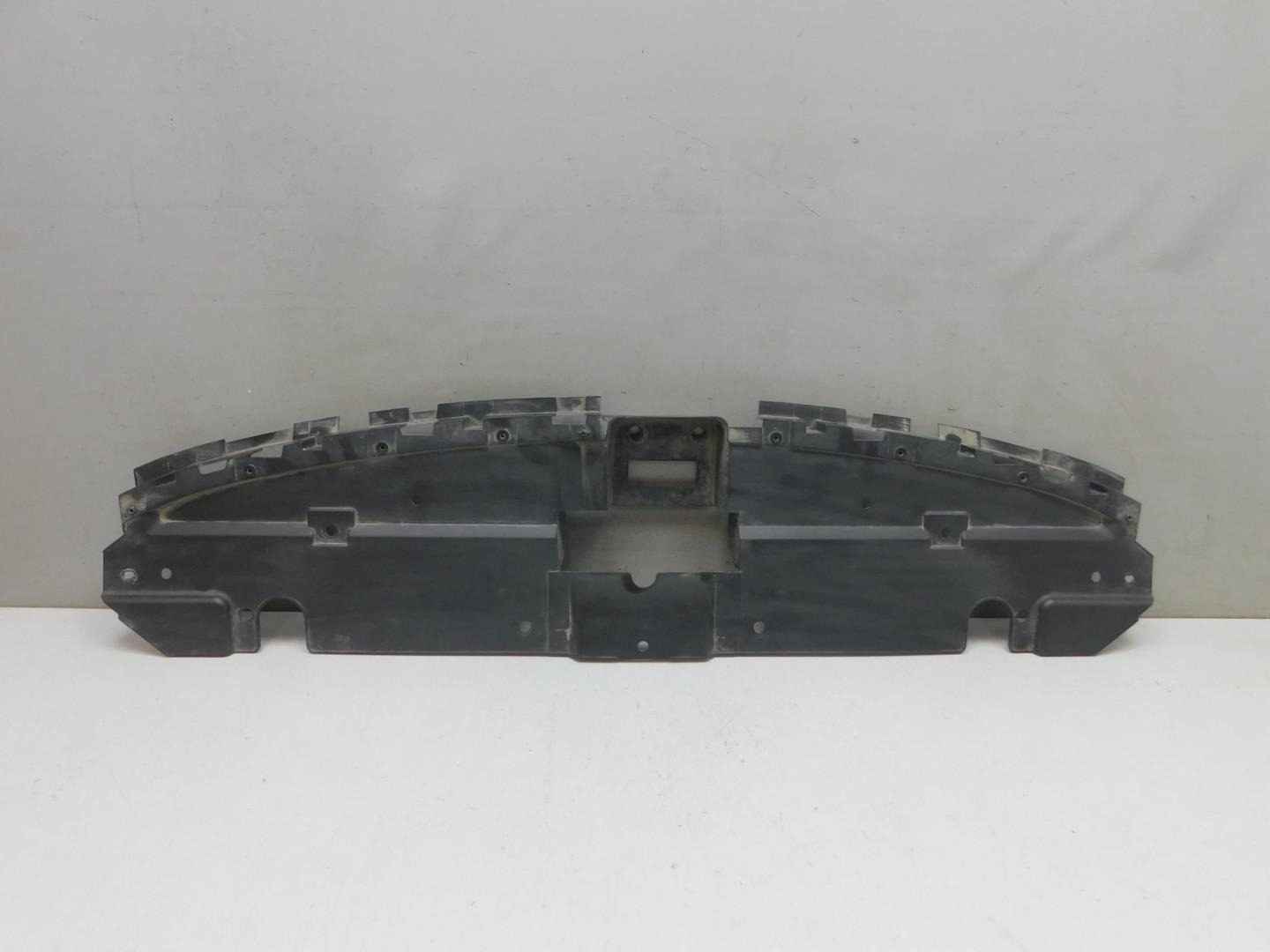 Накладка на решетку радиатора