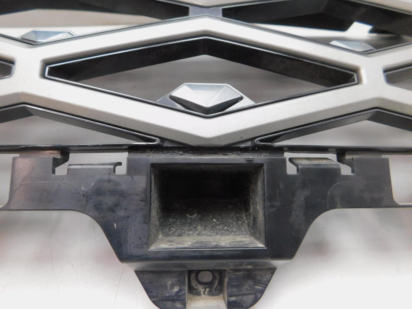 Решетка радиатора