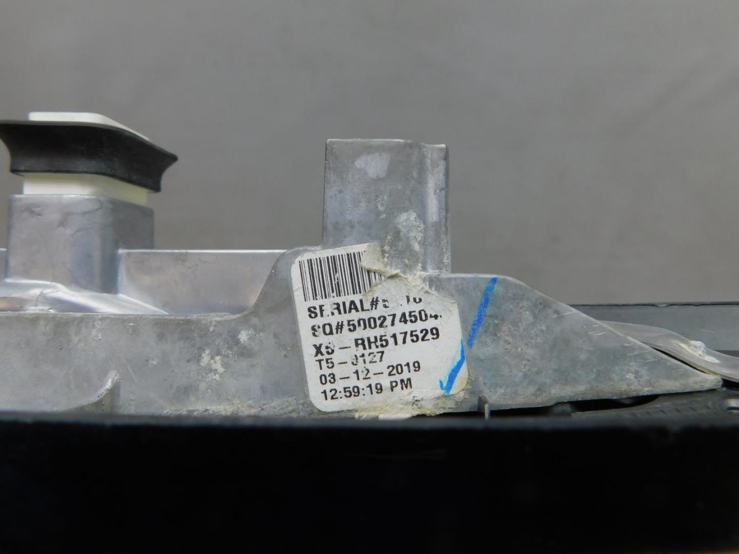 Зеркало правое электрическое