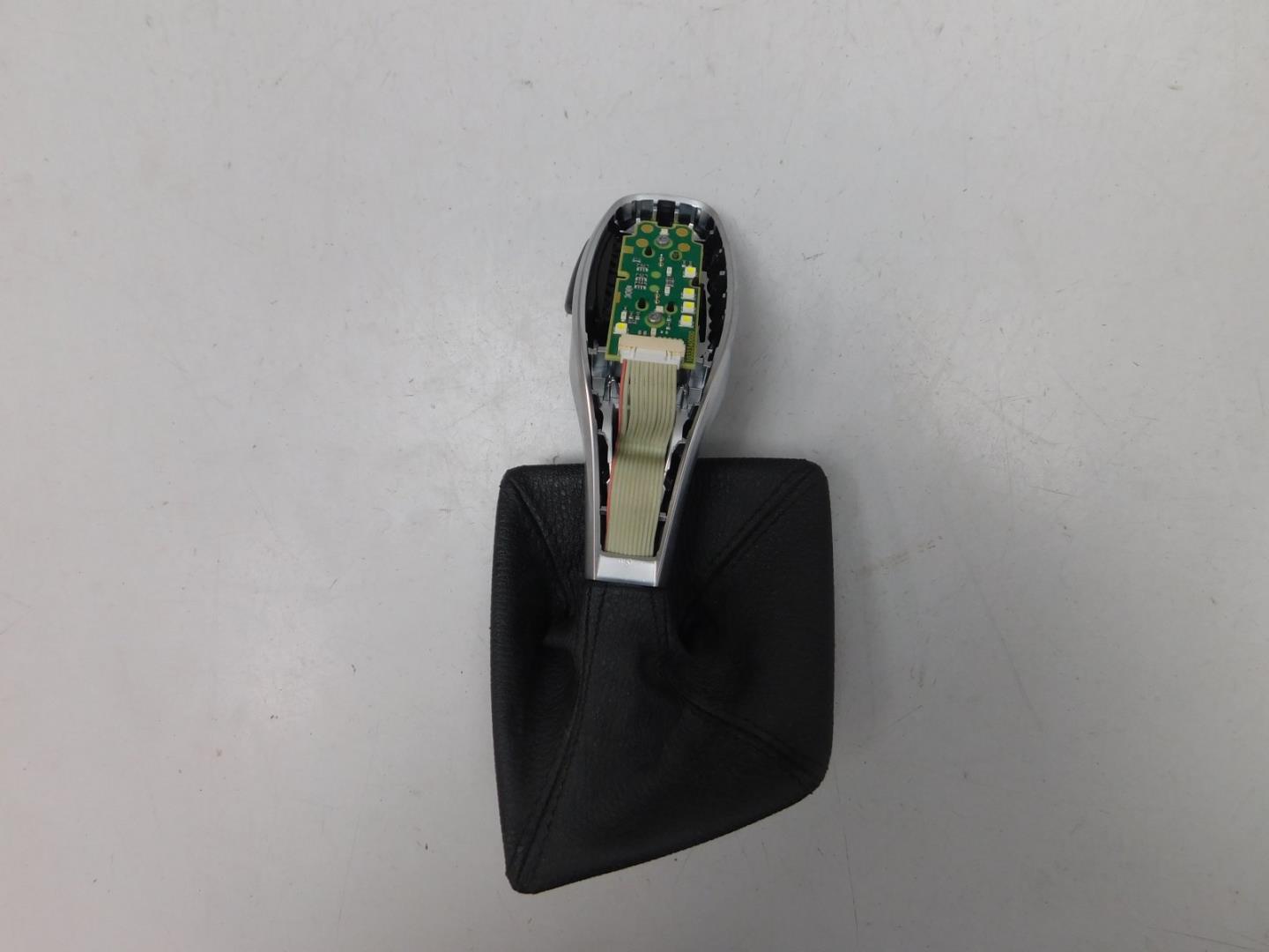 Рукоятка рычага КПП