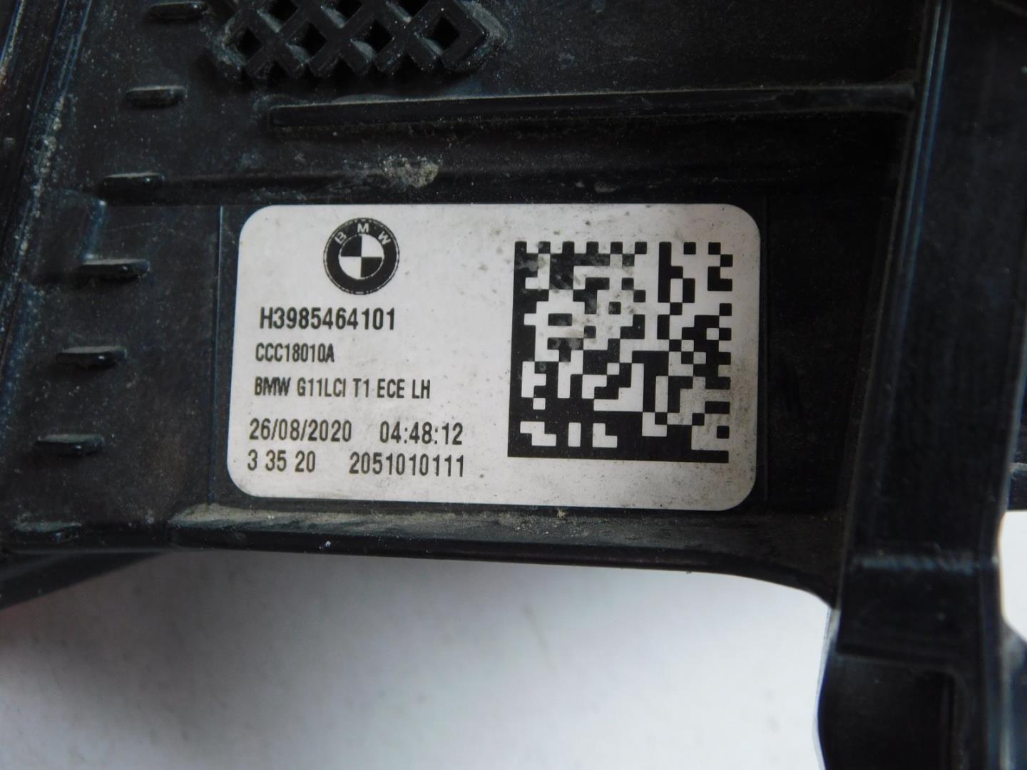 Фонарь задний наружный левый