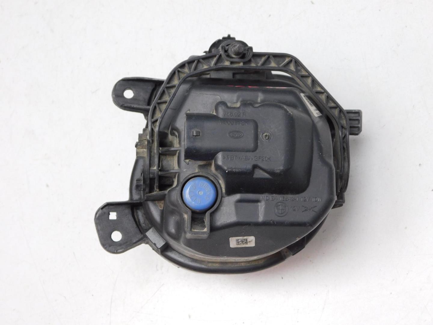 Фара противотуманная правая