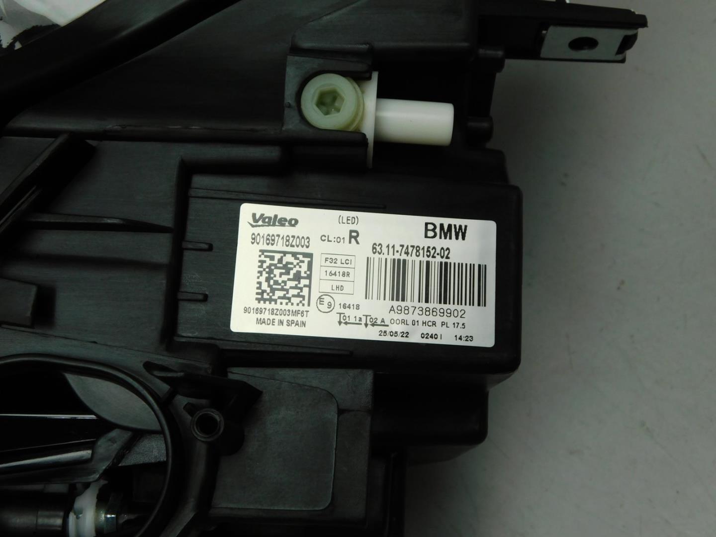 Фара правая