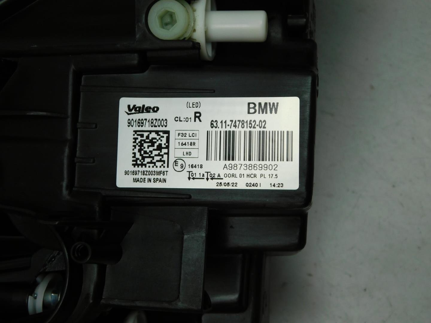 Фара правая