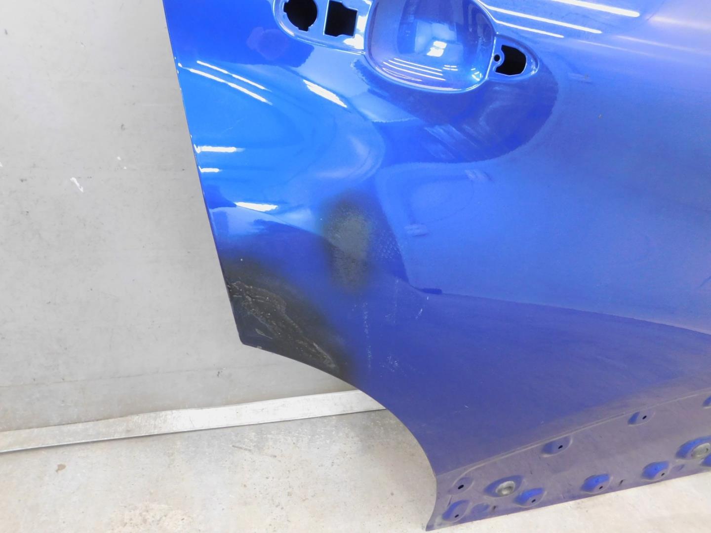 Дверь задняя правая