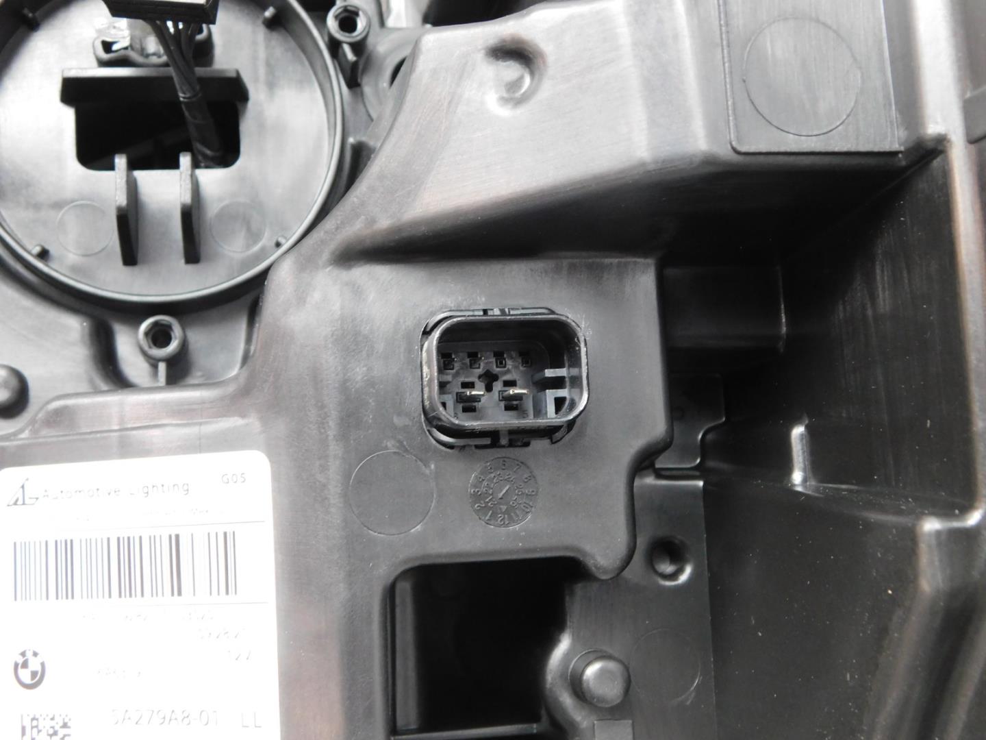 Фара правая