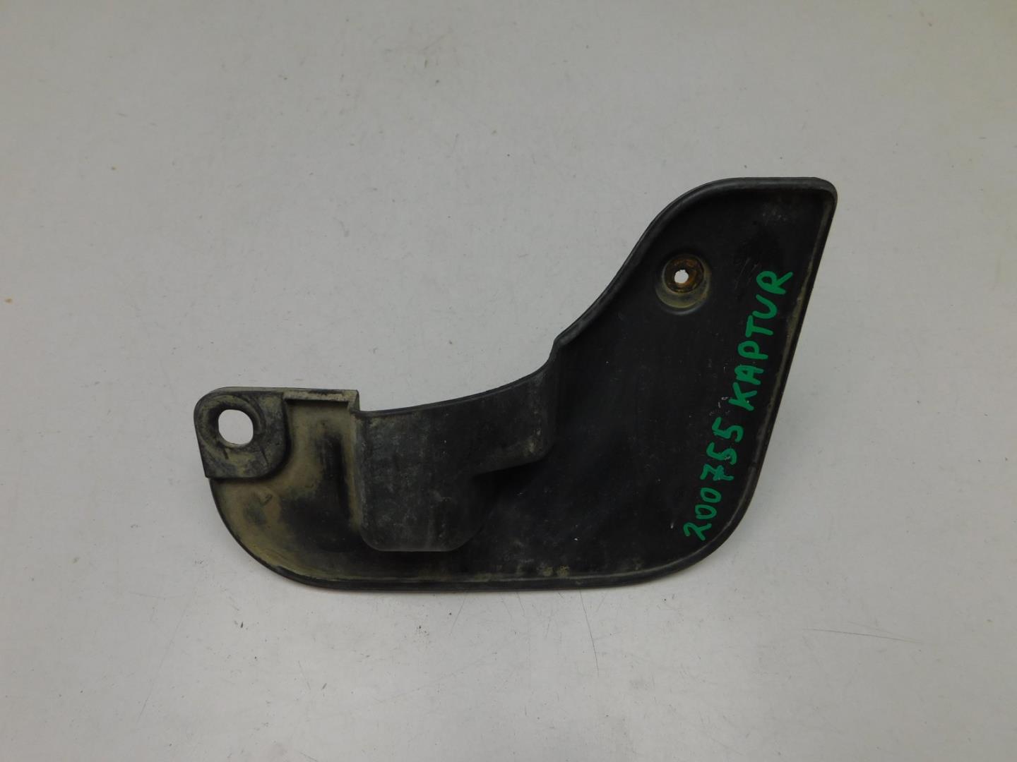 Брызговик передний левый