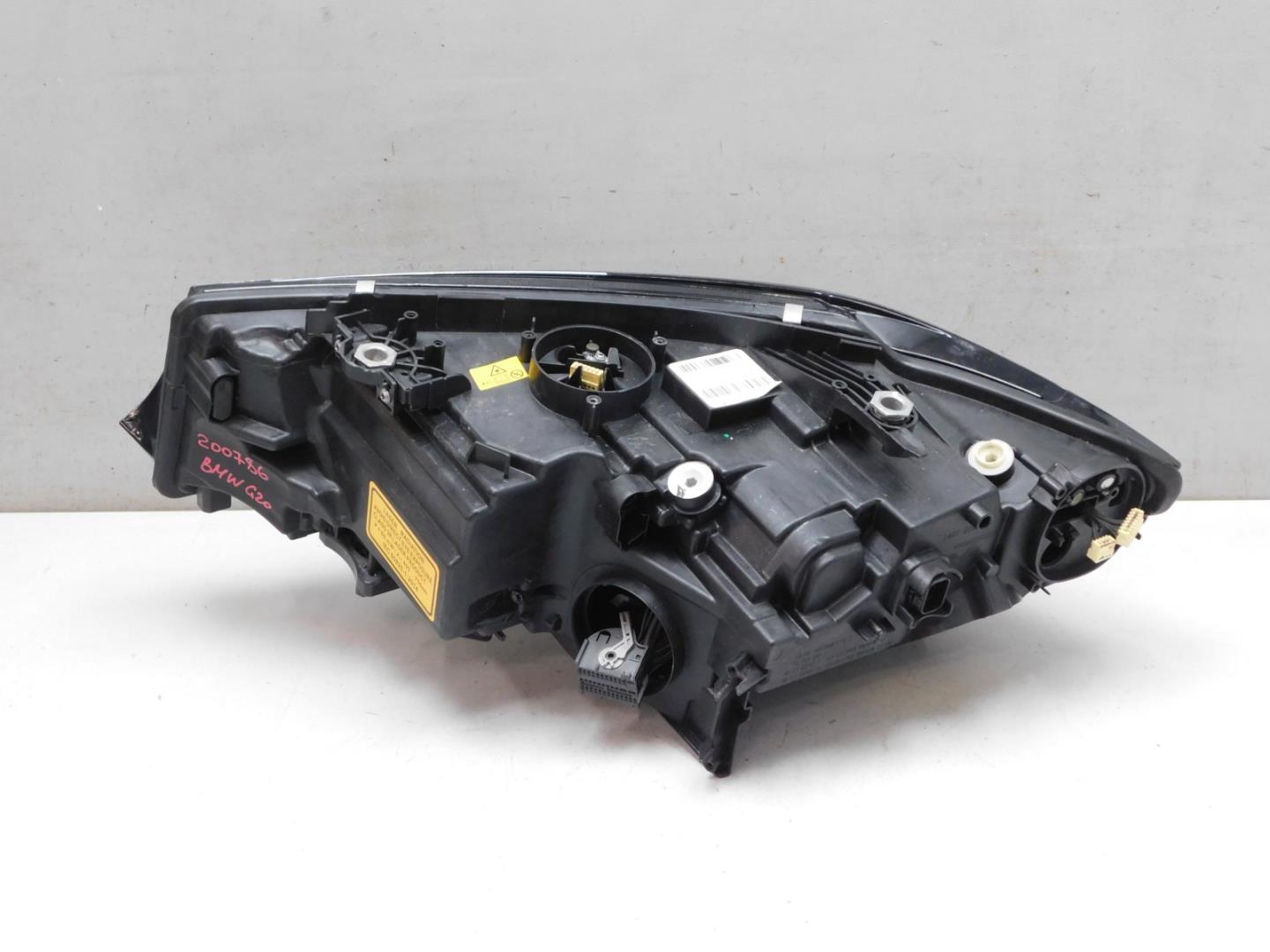 Фара правая