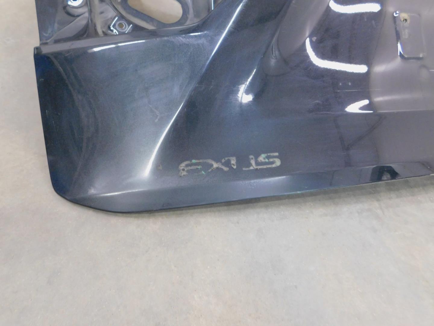 Дверь багажника