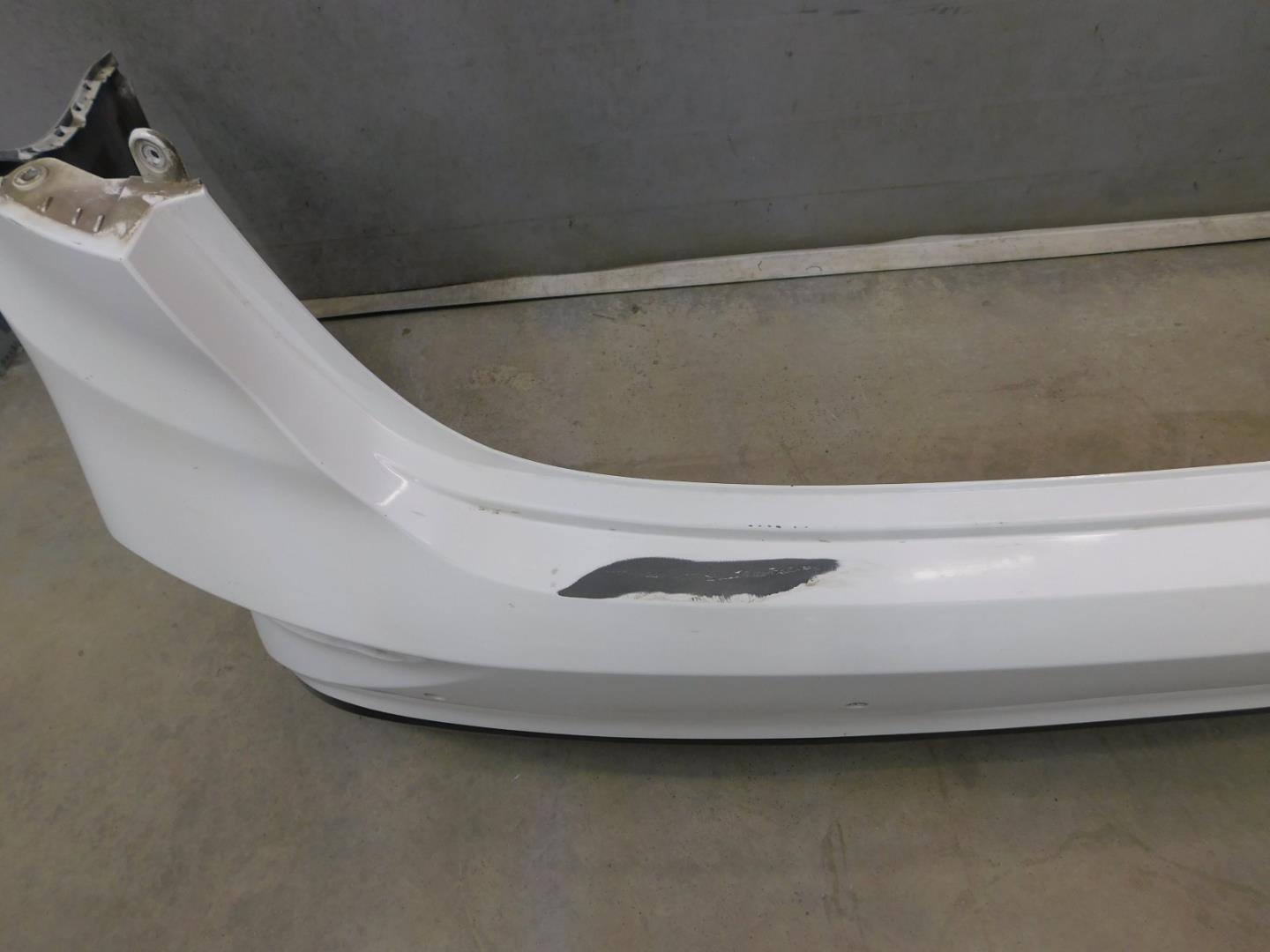 Бампер задний