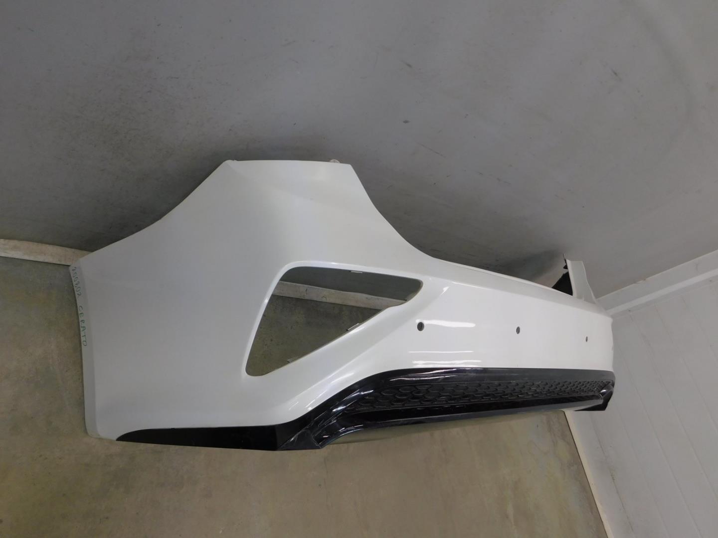 Бампер задний