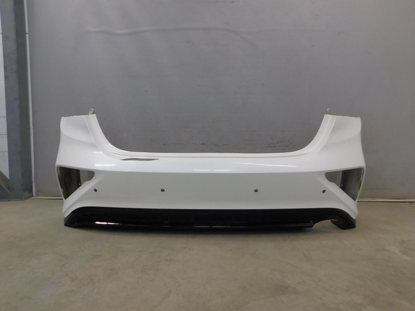 Бампер задний