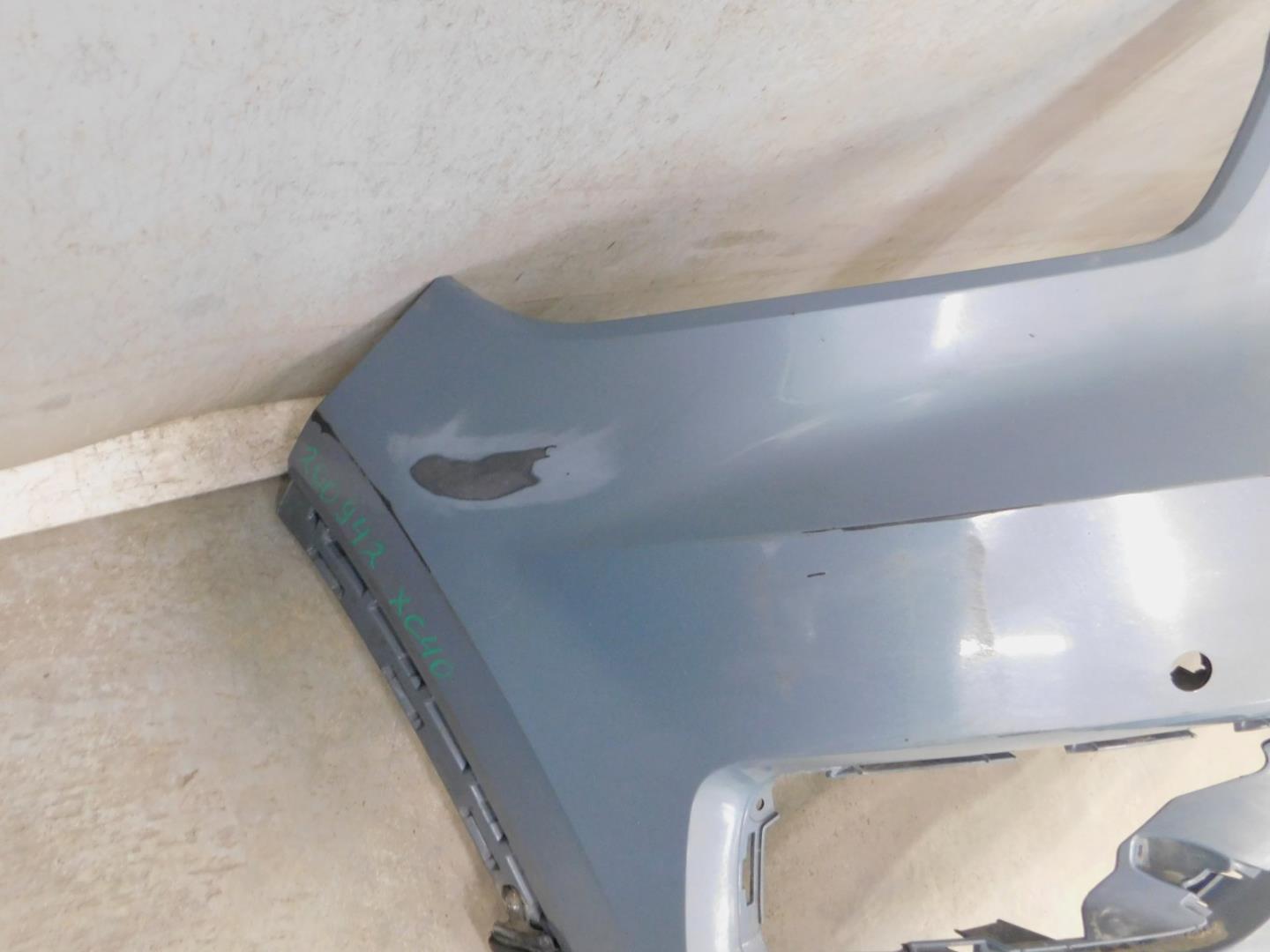 Бампер передний