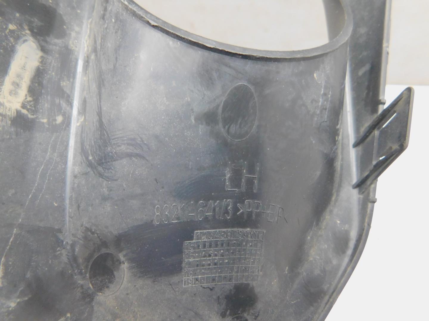 Решетка в бампер левая