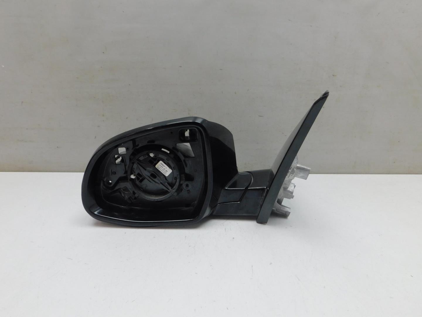 Зеркало левое электрическое