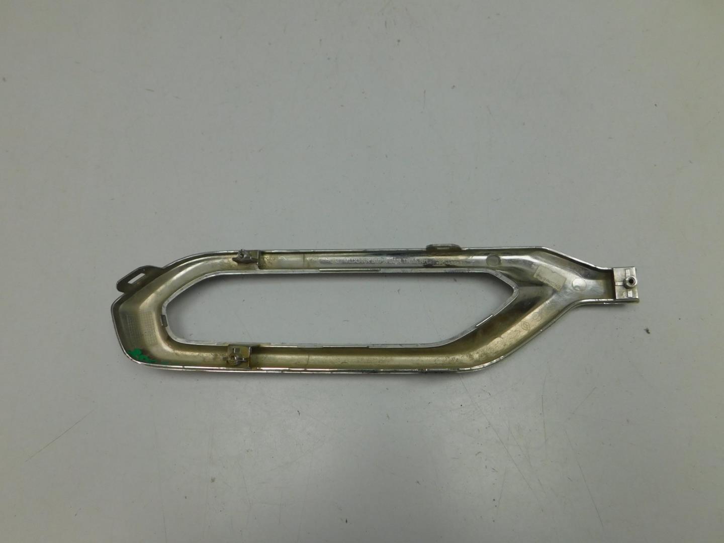 Накладка заднего бампера правая