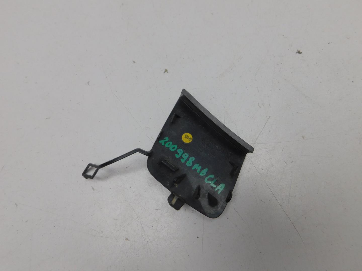 Заглушка буксировочного крюка