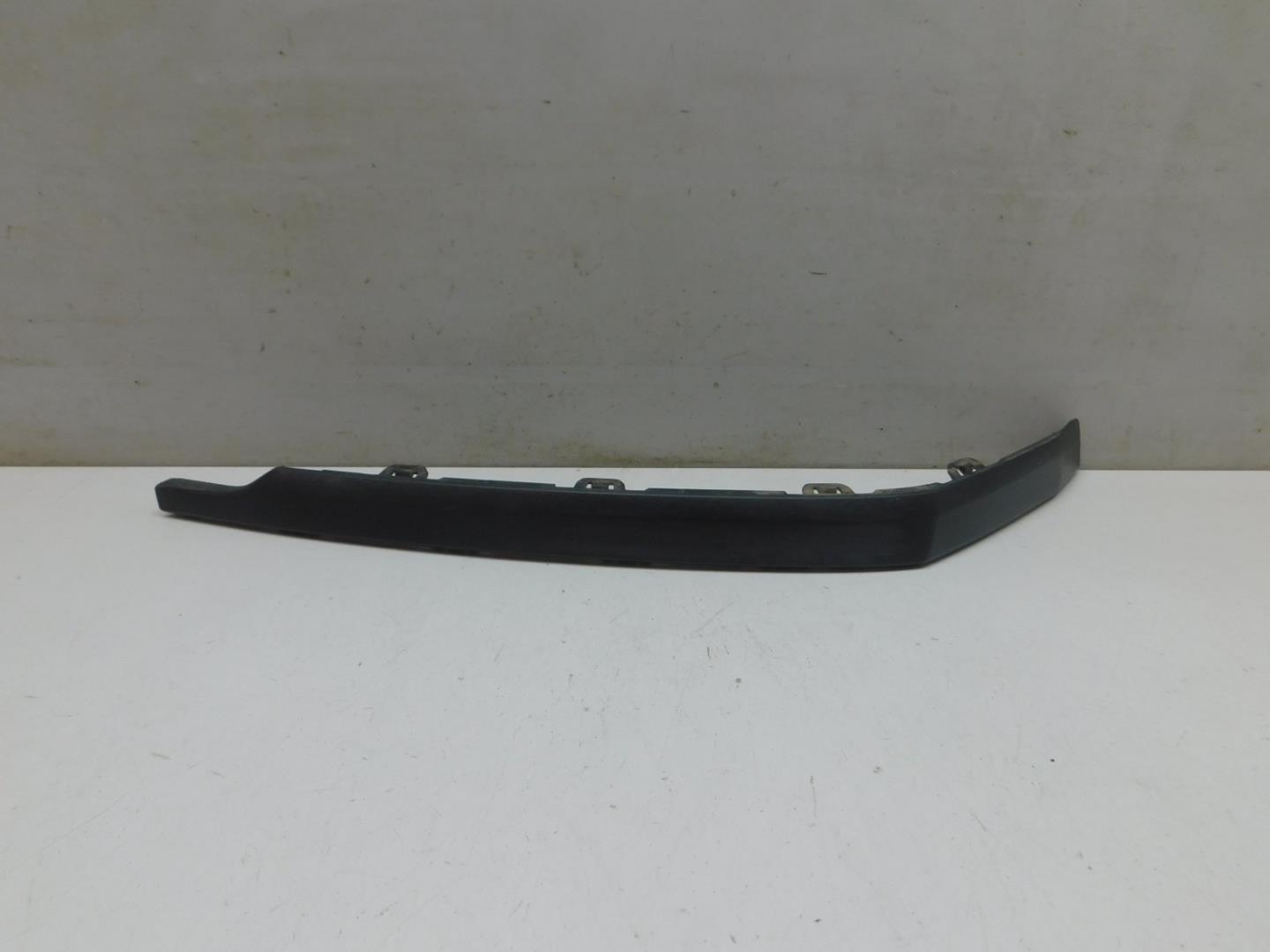 Накладка заднего бампера левая