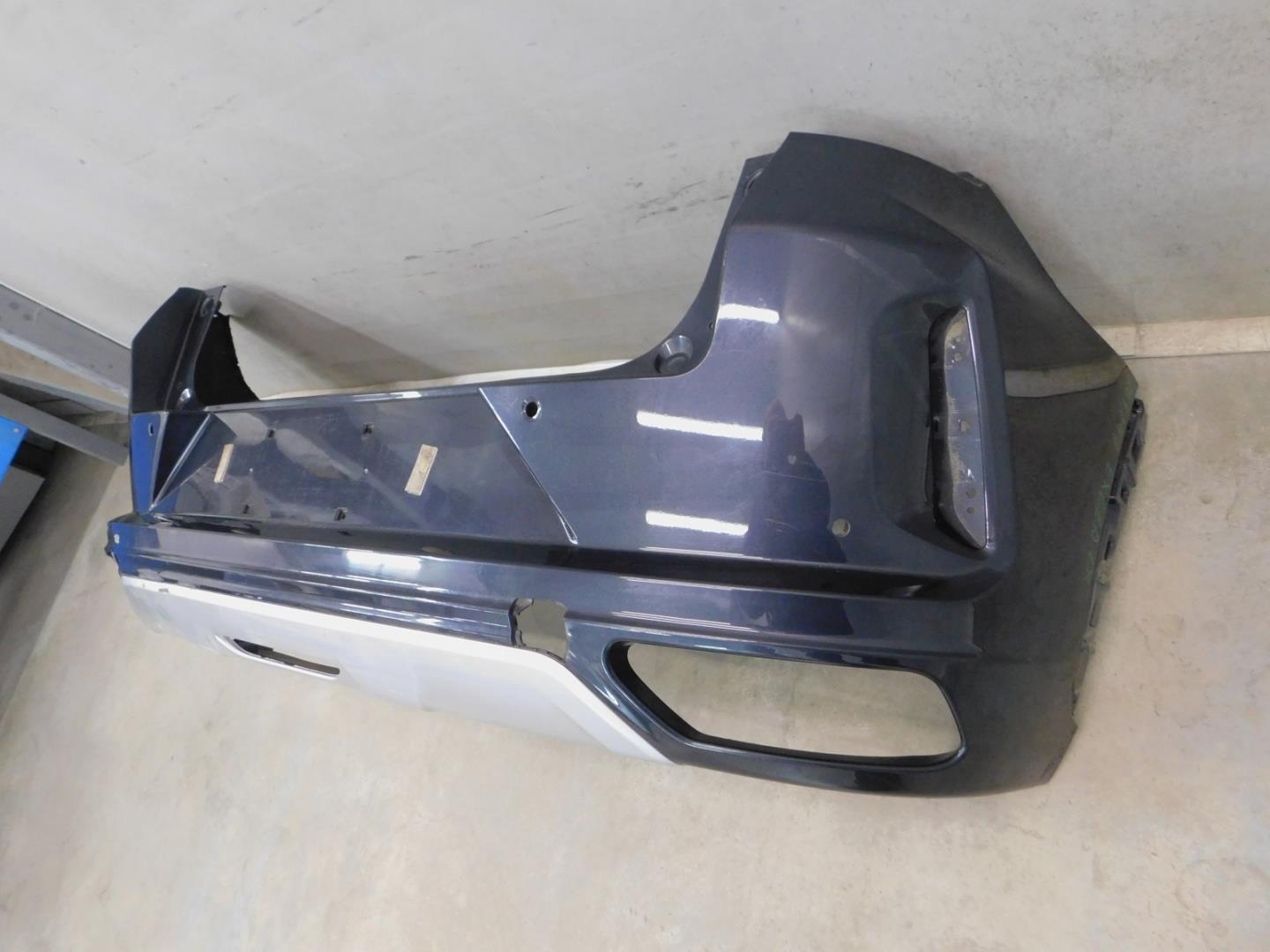 Бампер задний