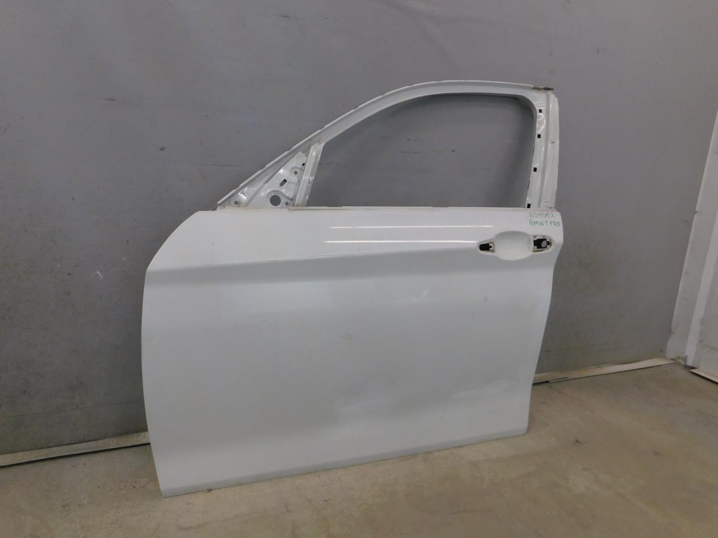 Дверь передняя левая