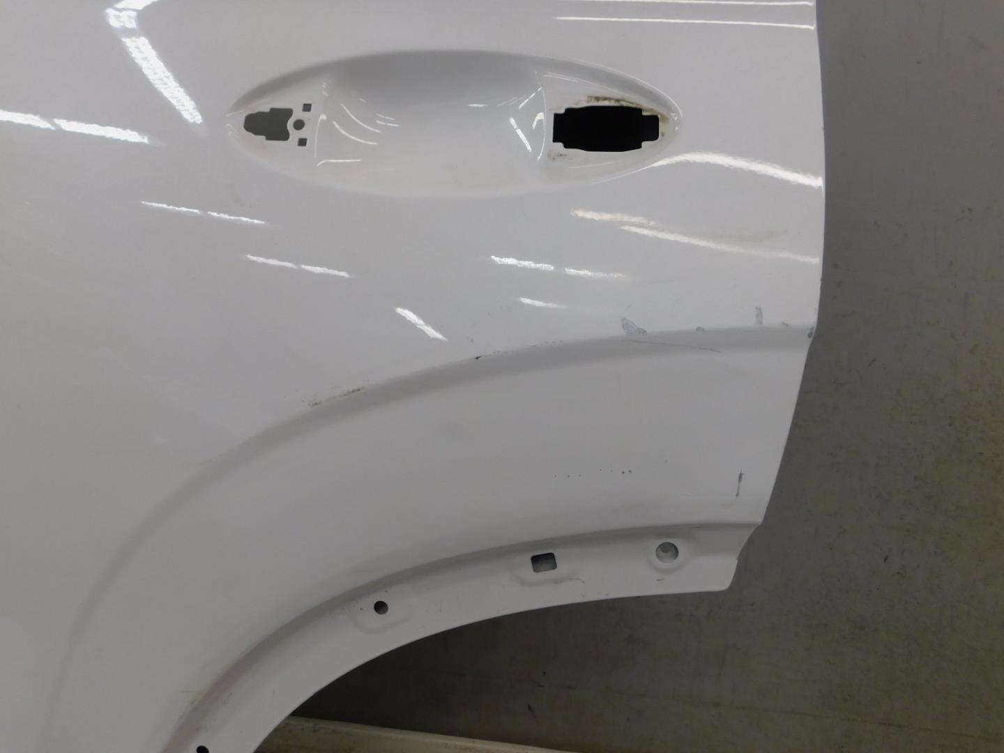 Дверь задняя левая