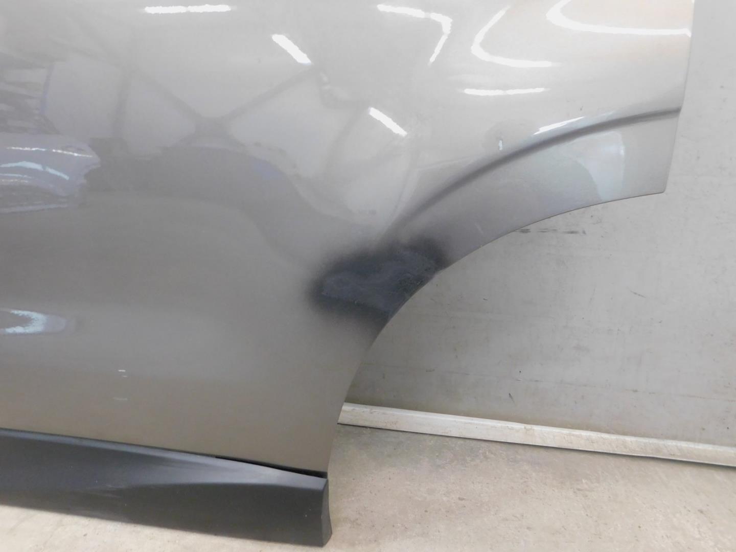 Дверь задняя левая