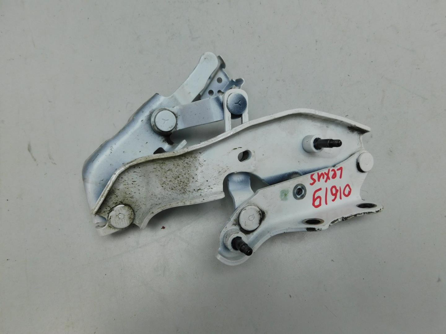 Петля капота правая