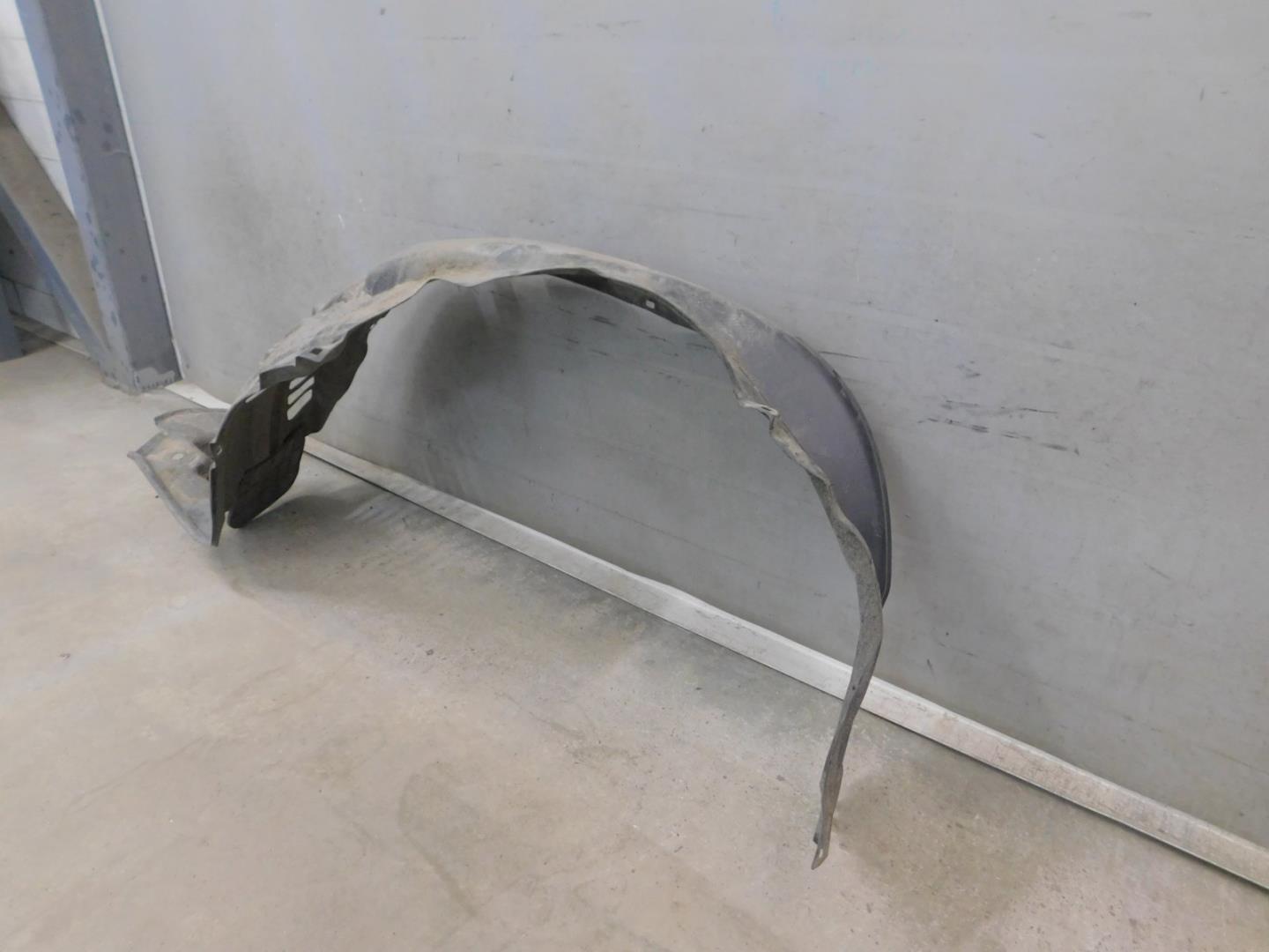 Локер передний правый