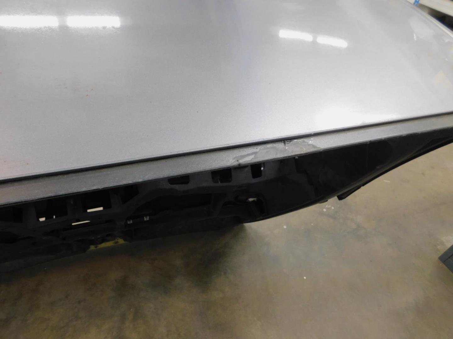 Дверь багажника