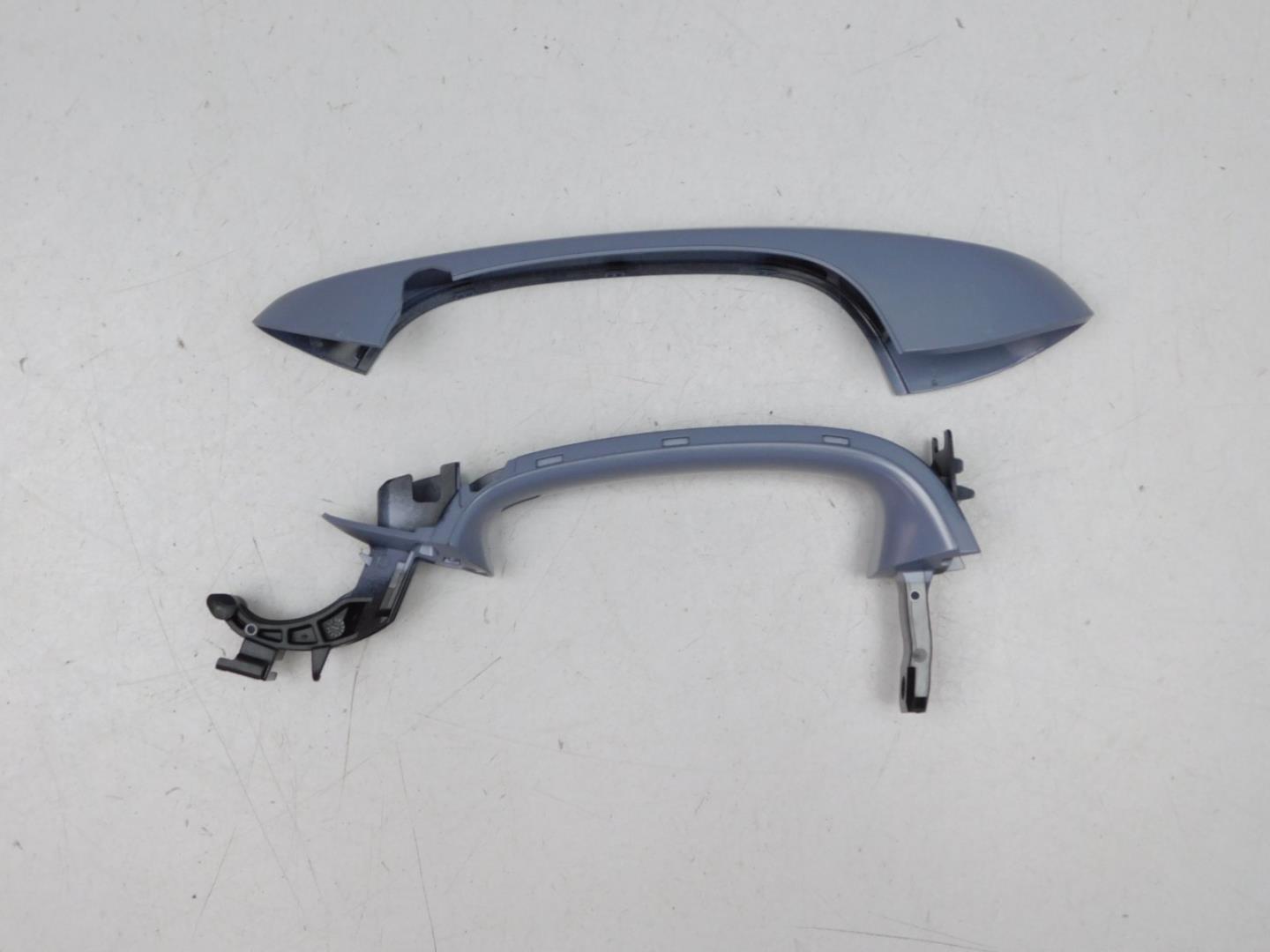 Ручка двери передней наружная левая