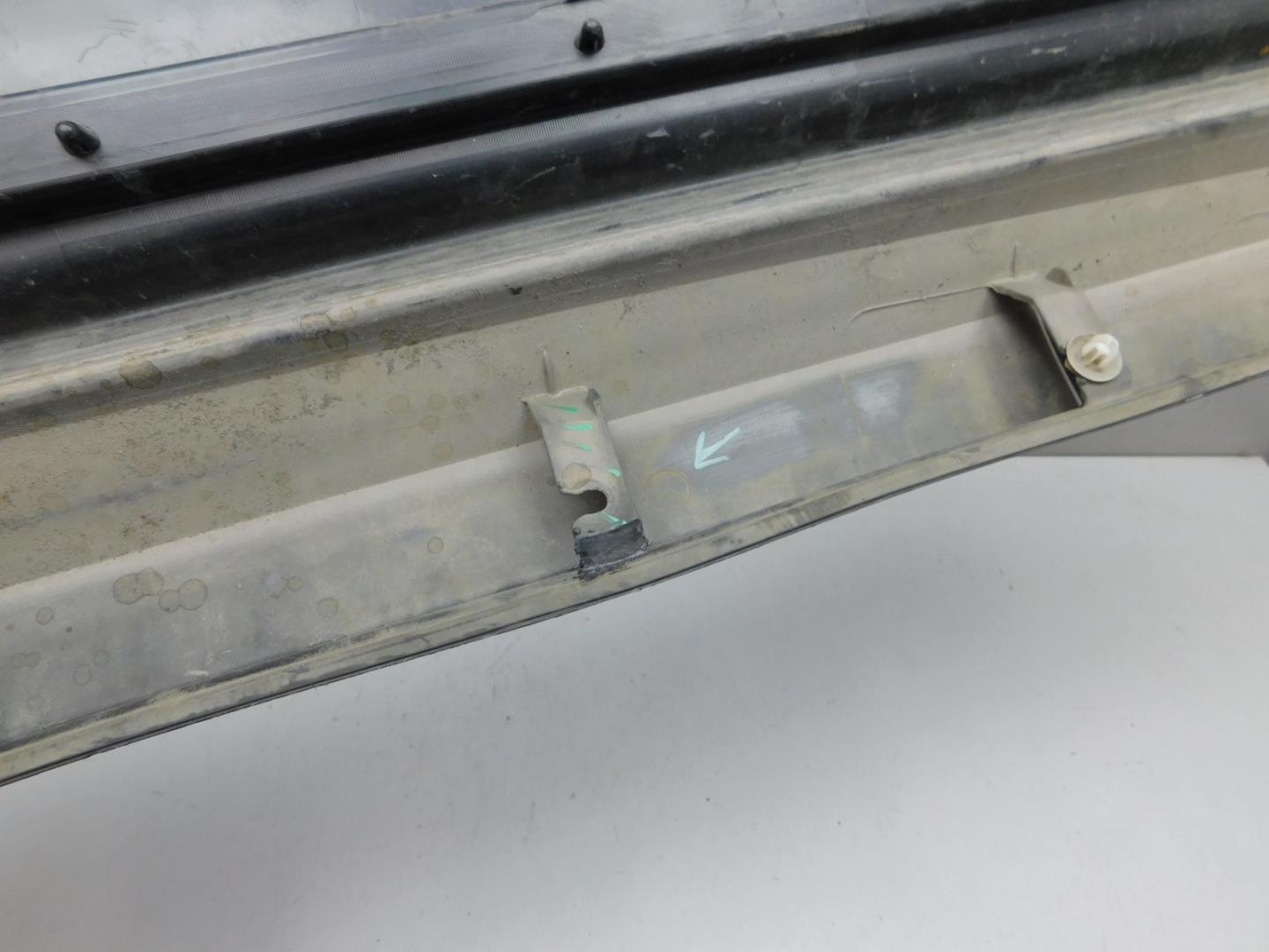 Накладка двери передней правой