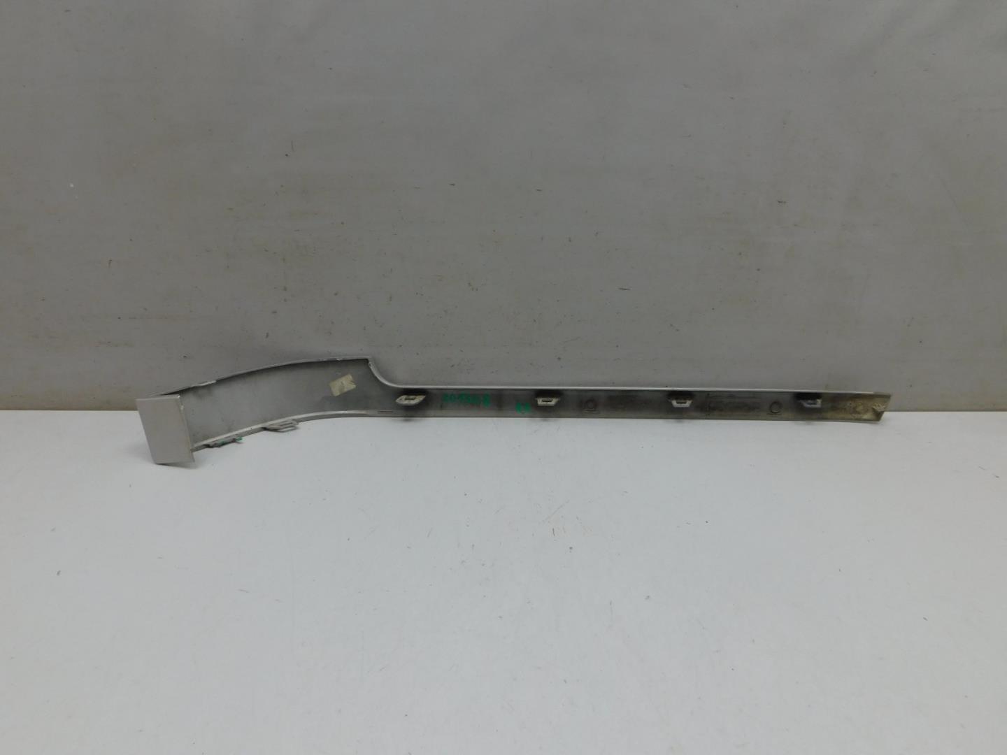 Накладка заднего бампера левая