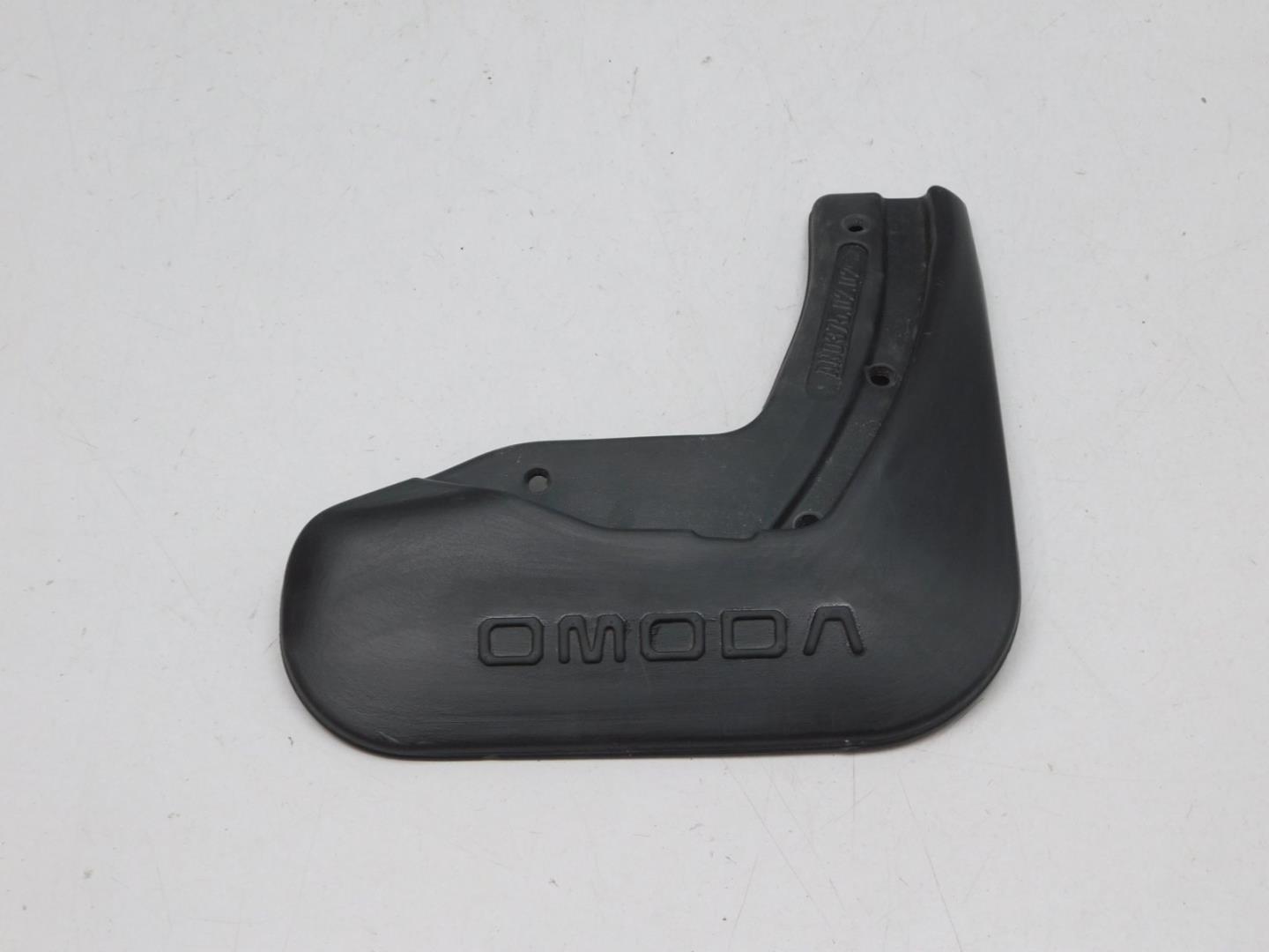 Брызговик задний правый