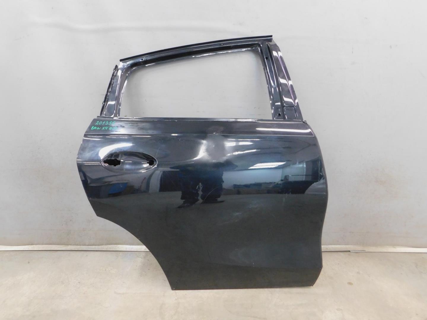 Дверь задняя правая