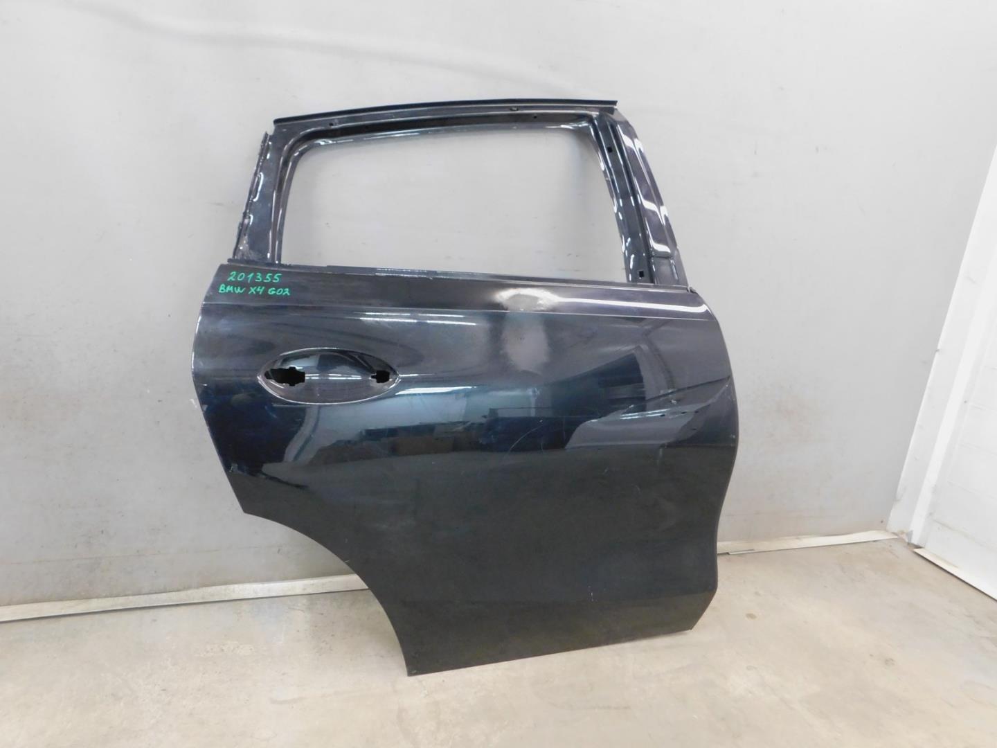 Дверь задняя правая