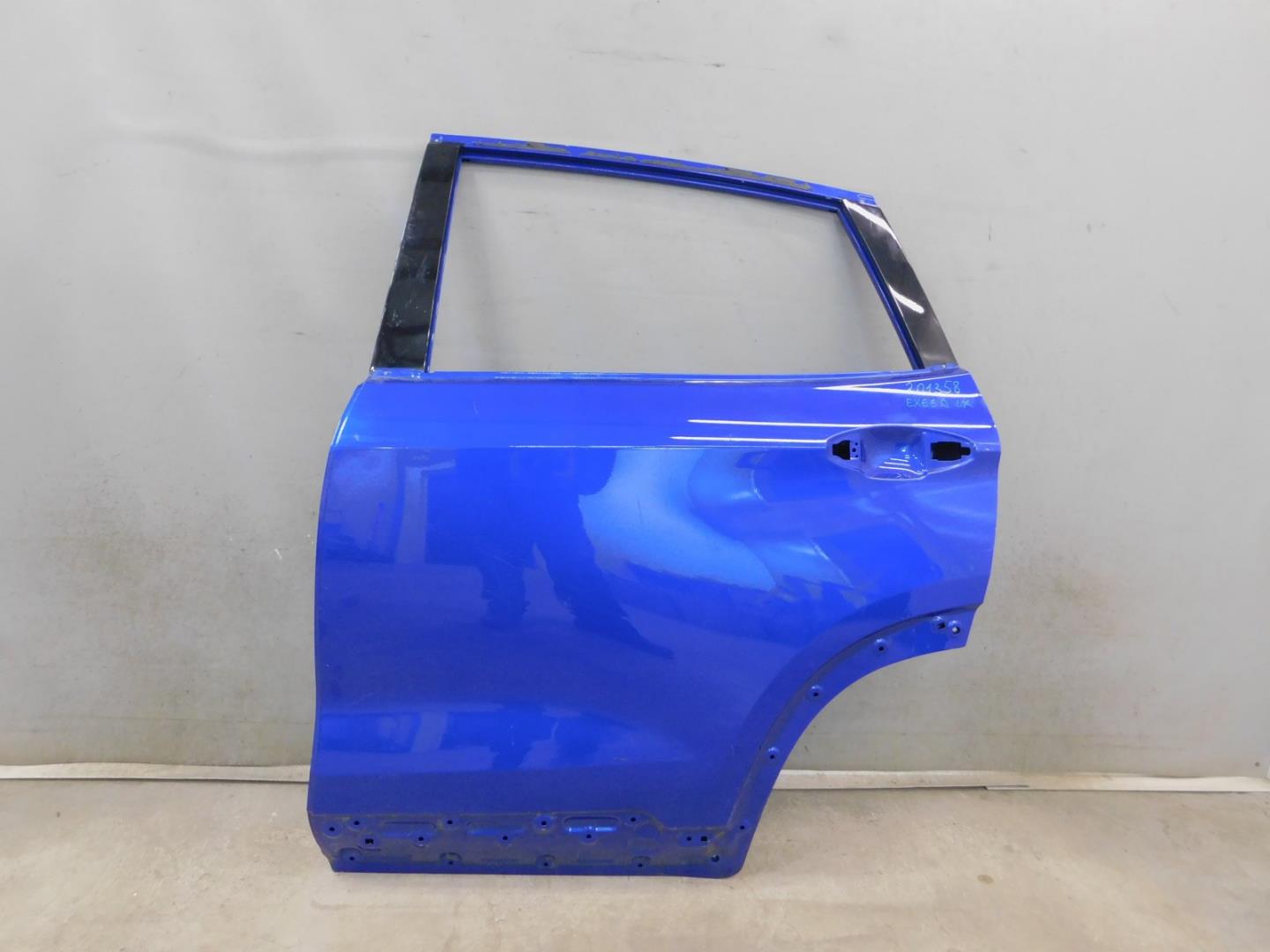 Дверь задняя левая