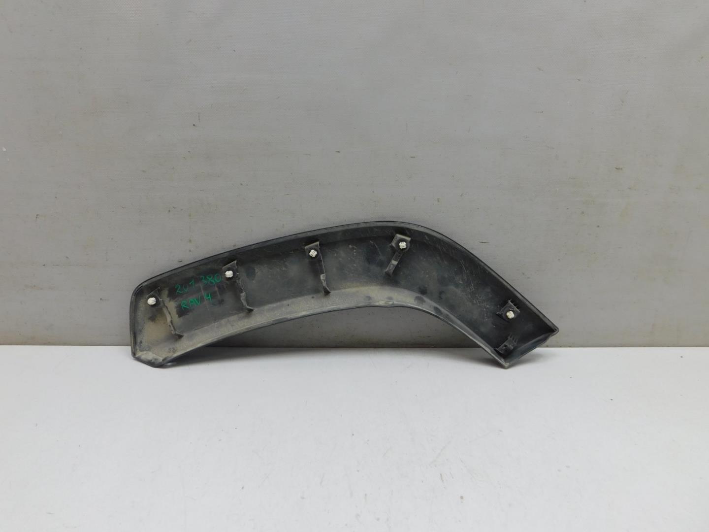 Накладка двери задней правой