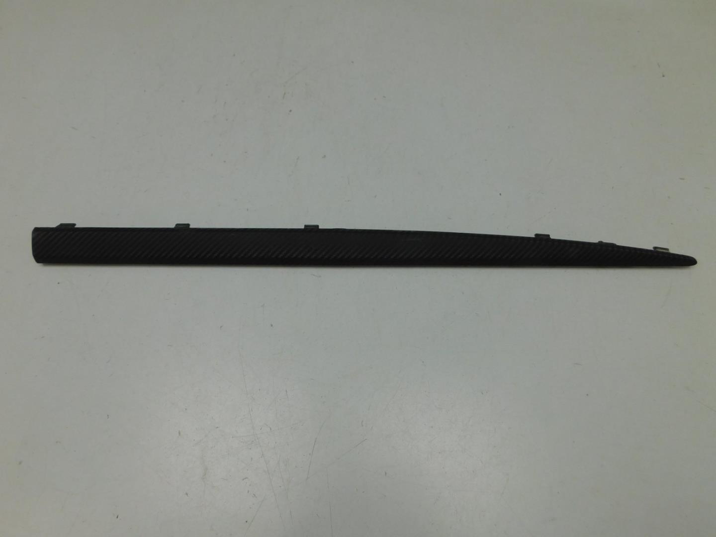 Накладка двери задней левой