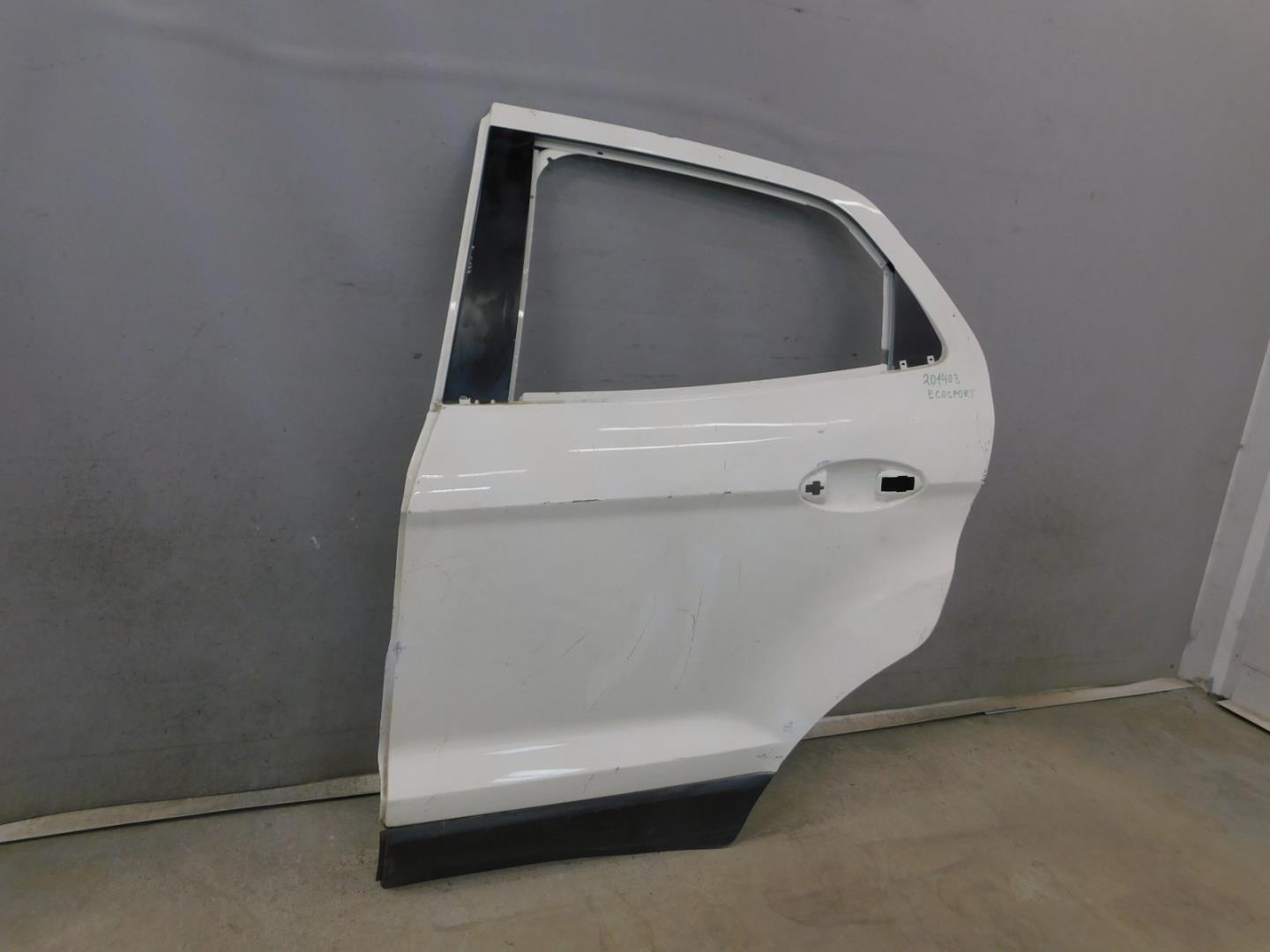 Дверь задняя левая