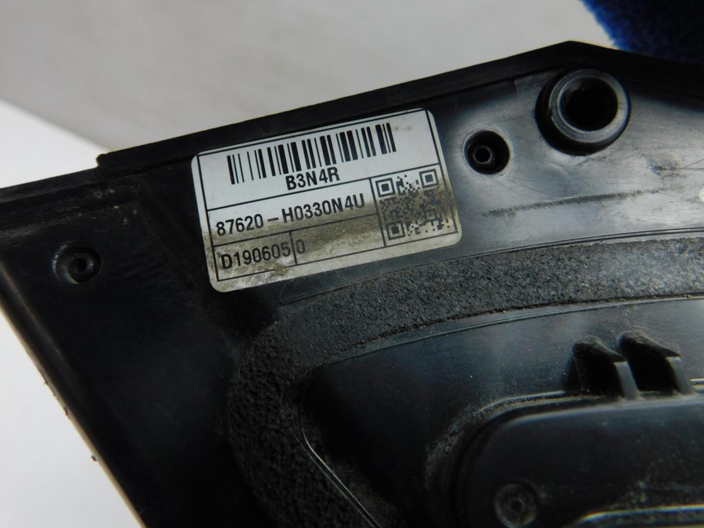 Зеркало правое электрическое