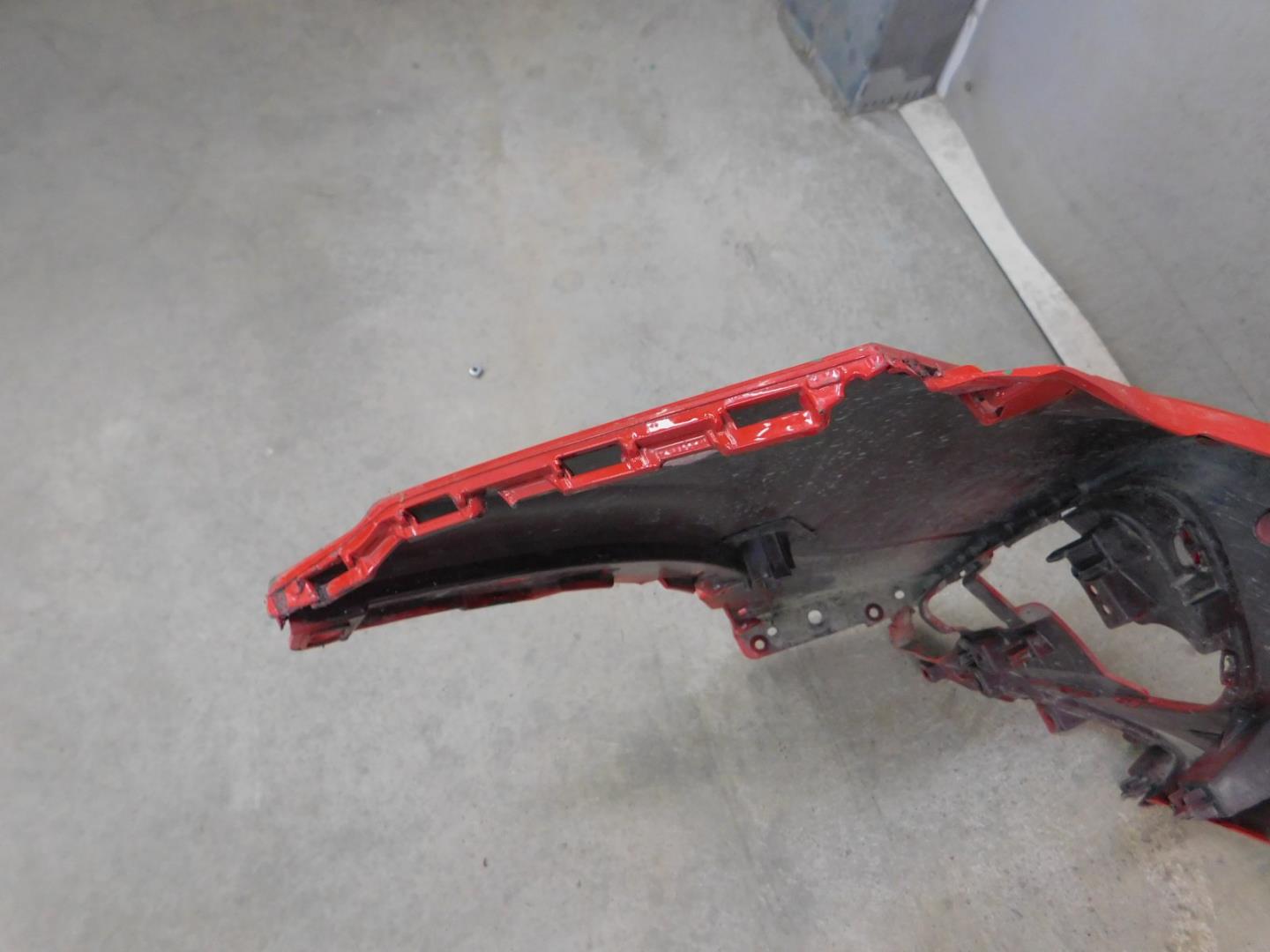 Бампер передний