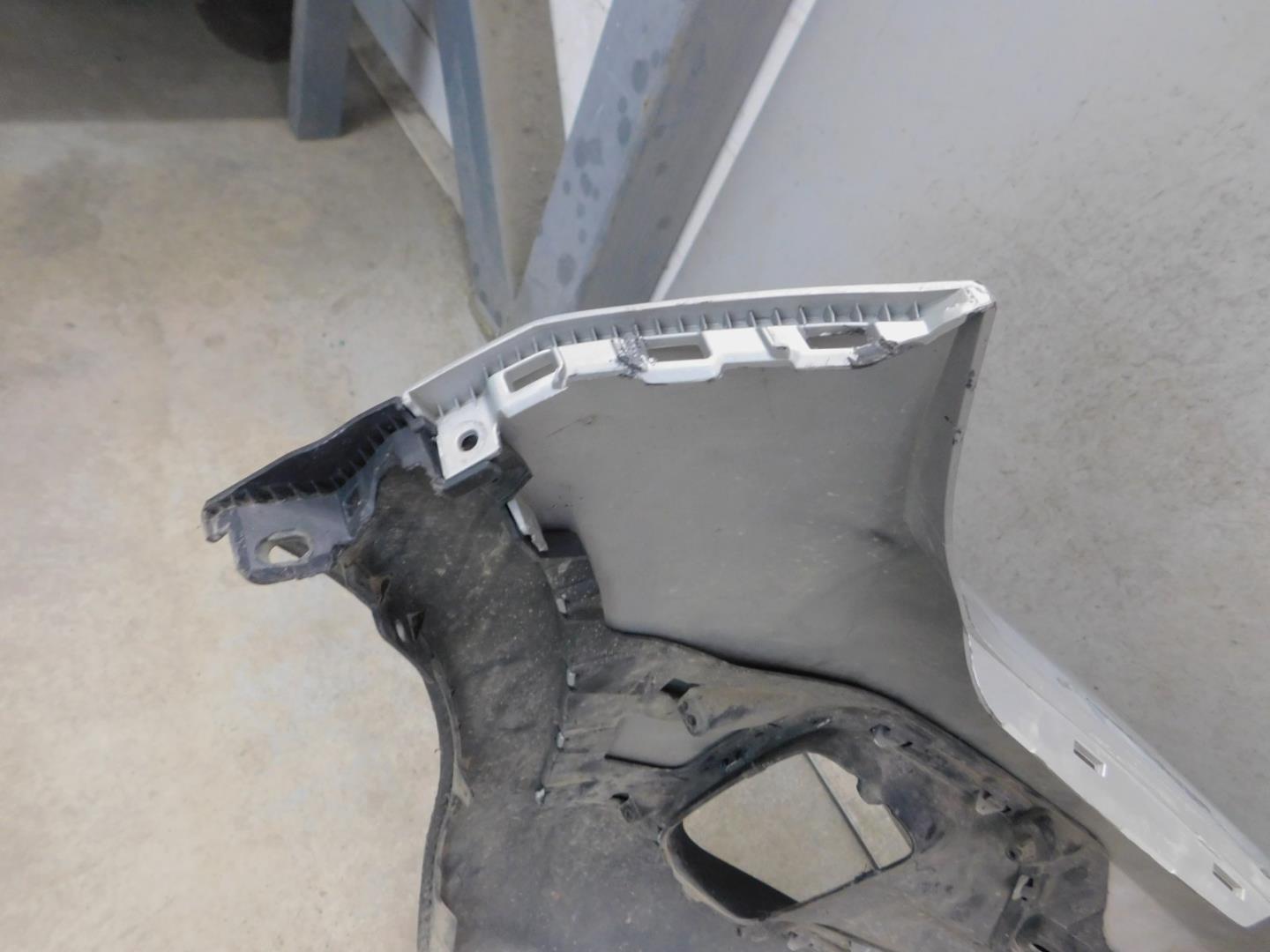 Бампер передний