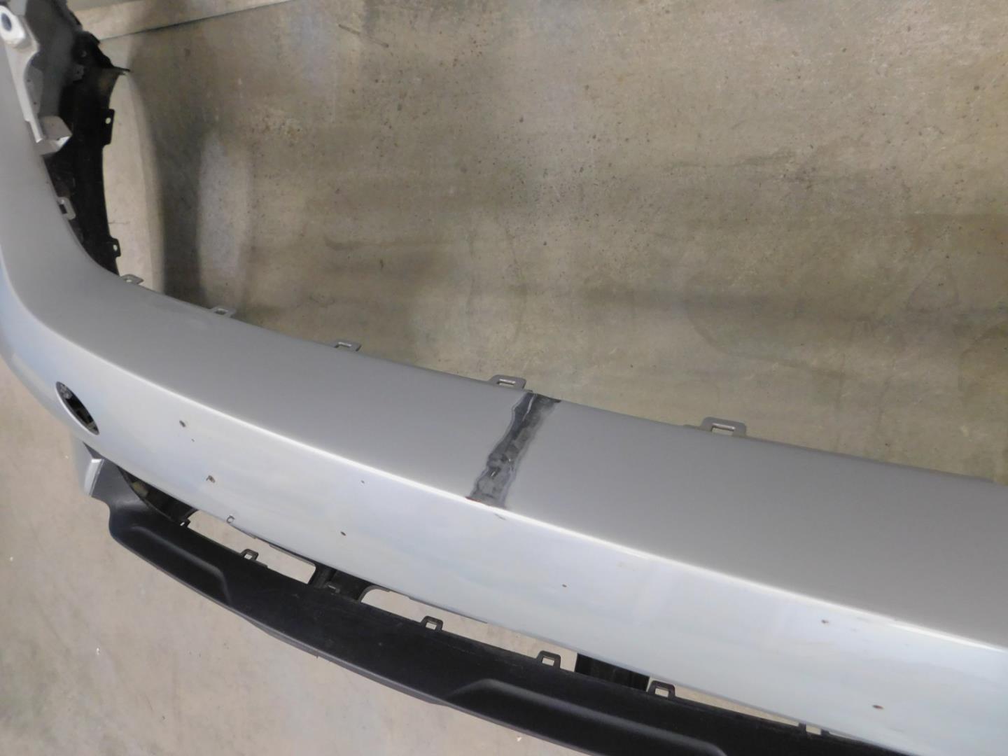 Бампер передний