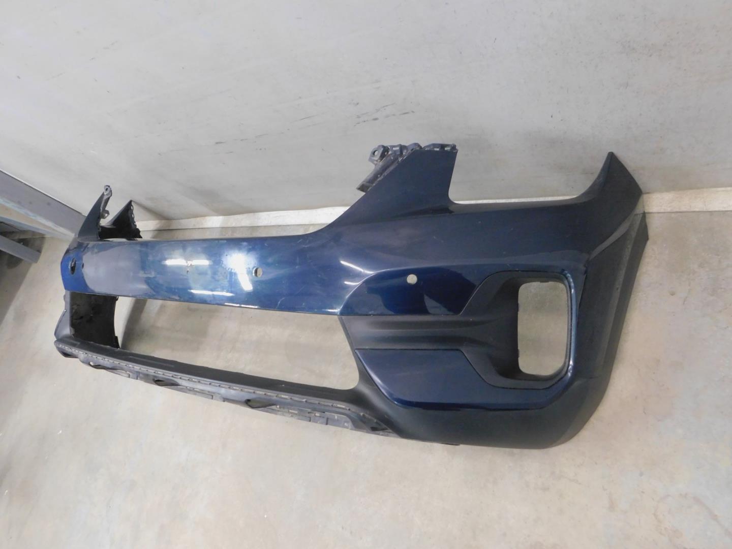 Бампер передний